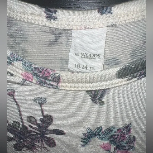 Kate Quinn The Woods Collection Long Sleeve Onesie - Picture 4 of 5